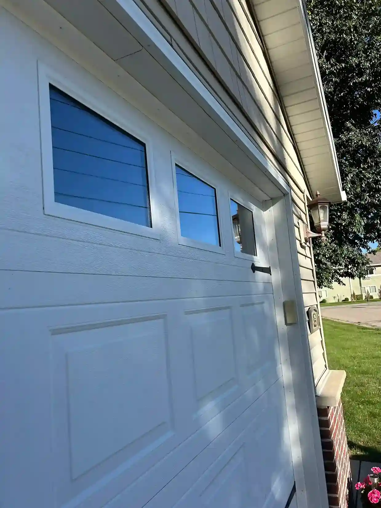Exterior glass rinse with deionized pure water filtration in Morris MN